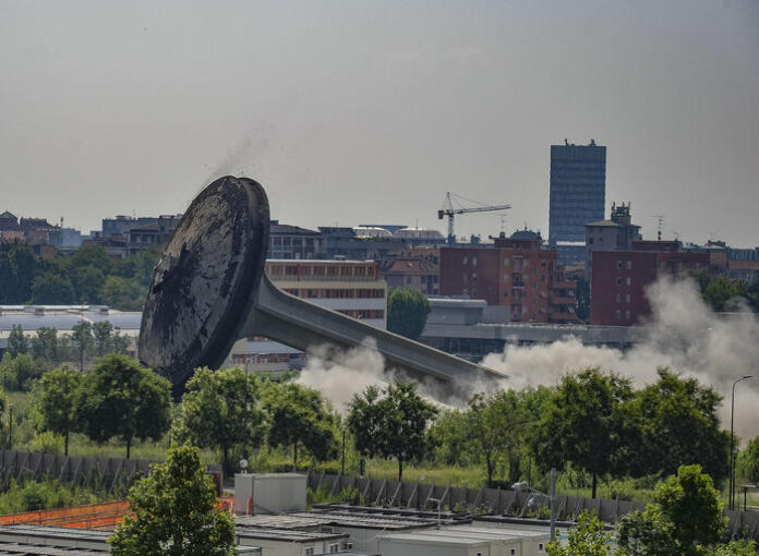 e3ea9379bfa3b41c60ec355fdb25dc72