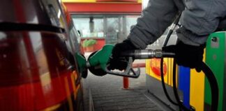 Indice della benzina 2020: ecco i paesi con il miglior rapporto prezzo-salario della benzina.