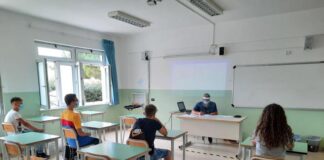 Scuola, Regione: se non si è zona rossa lunedì 18 si riapre.