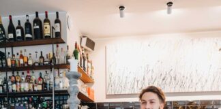 Cacio e Pepe diventa un drink, una creazione di Gabriele Stillitani de La Dispensa di lugano.