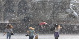 Maltempo, allagamenti e frane in tutta la Lombardia.