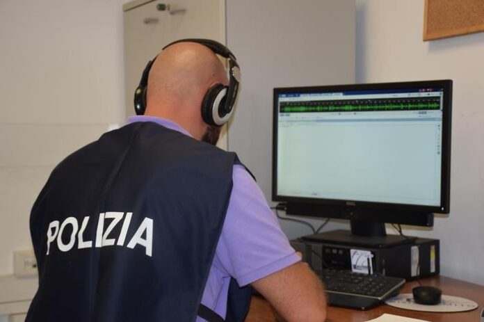 Polizia indagini online