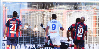 Doppio Muriel, l’Atalanta vince a Crotone.