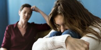 Sono davvero più violenti e depressi? Cosa c’è veramente alla base dei problemi relazionali e comportamentali dei giovani?