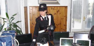 Telefoni, orologi e pc comprati con soldi falsi, Carabinieri arrestano 7 megrebini.