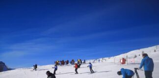 Chiusura impianti sciistici, assessori delle regioni montane contro il Governo: scelta scriteriata, andranno a sciare all’estero.