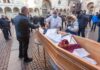 Lockdown, a Cremona celebrato il funerale del commercio.