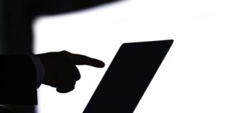 Attacco informatico a Leonardo, 2 arresti.