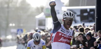 Ciclismo, il belga Stuyven vince la Milano-Sanremo.