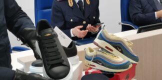 Truffa online e contraffazione, Polizia arresta 3 ventenni.