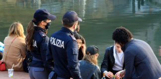 Rapine ed aggressioni, Polizia identifica gang ed arresta i 4 maggiorenni del gruppo.
