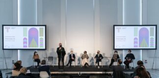 Triennale Milano riapre al pubblico e presenta i prossimi 12 mesi di attività, esposizioni, spettacoli, eventi culturali.