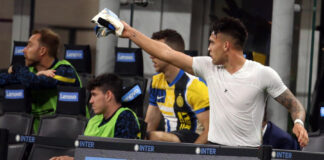 L’Inter strapazza la Roma, ma esplodono i casi Lautaro e Lukaku.