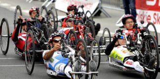 Handbiker del team di Zanardi investito da tir a Rozzano, ricoverato al Niguarda.
