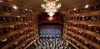 Sulle note di Verdi riapre la Scala al pubblico.