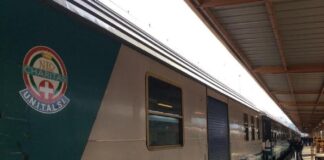 Aggredisce ragazza su treno, nigeriano arrestato e processato per direttissima.