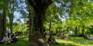 Dopo il successo della prima edizione e a grande richiesta di pubblico domenica 20 Giugno l’Antica Osteria del Ponte di Cassinetta di Lugagnano replica la colazione “impressionista” sull’erba.