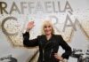 La bella televisione di Raffaella Carrà che ci lascia senza far “Rumore”.
