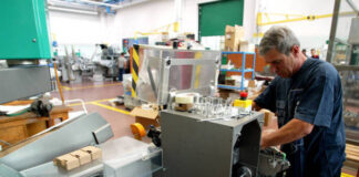 Lavoro, Inps, con la pandemia crollato autonomo.