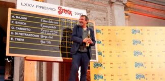 Premio Strega, vince Emanuele Trevi.