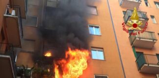 Incendio in appartamento in via Perugino, morto un 78enne.