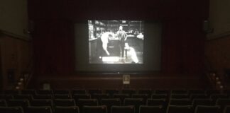 Oggi le Comiche, per tutto agosto al Teatro Bello.