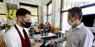 Green pass, ristoratori: la paura è per settembre.