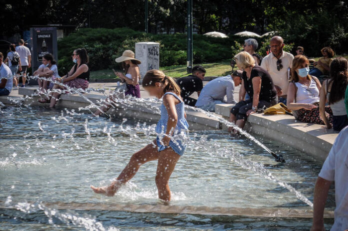 HOT WEATHER IN MILAN