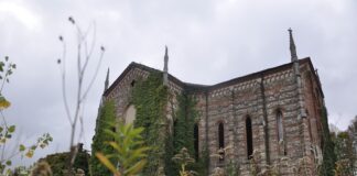 La piccola “Loudes” di Merate perchè non viene ceduta agli Ortodossi?
