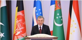 Asia Centrale e Meridionale, l’introduzione dei lavori alla conferenza internazionale di Tashskent del Presidente uzbeko Mirziyoyev.