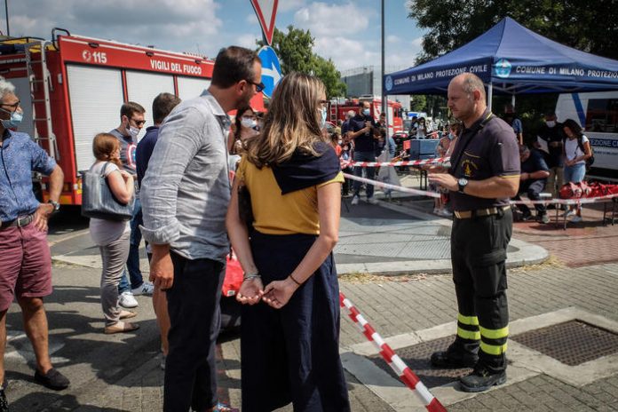 Incendio a Milano: residente, pensato a Iban per primi aiuti