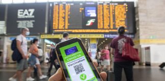 Green pass, da oggi in vigore le restrizioni sulla mobilità, cosa cambia per chi viaggia.