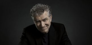 Una voce del deserto (dei Tartari), Gioele Dix legge Dino Buzzati al Piccolo Teatro Grassi domenica 19.