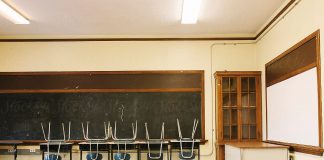 Scuola, sciopero per lunedì 13, contro green pass ma non solo.