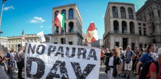 Questura vieta cortei contro vaccini.