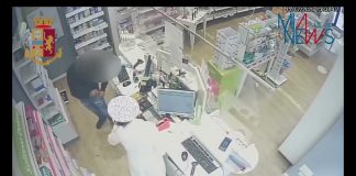 Rapine a negozi, Polizia arresta 2 persone.