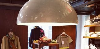 La ripartenza del retail I gestori di negozi di quartiere di abbigliamento e accessori: “Crediamo nel potere del digitale, ma l’esperienza in negozio è insostituibile”.