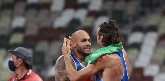 125 Anni (+1) di Giochi Una mostra fotografica per scoprire gli uomini dietro ai campioni, la bellezza e la gioia del gesto atletico lungo tutta la storia delle Olimpiadi.