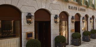 Ralph Lauren inaugura a via della Spiga con un evento natalizio martedì 23.