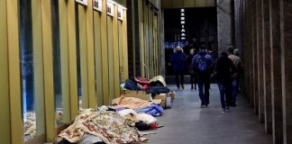 Freddo, ci sono 500 persone senza fissa dimora che preferiscono restare in strada.