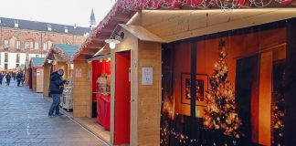 Aperti i mercatini di Natale in Piazza Duomo prodotti ed installati da Eurostands.