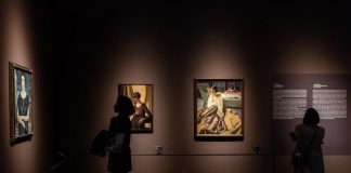 Prosegue Realismo Magico a Palazzo Reale, raggiunta quota 30.000 presenze.