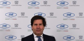 Il campano, Vincenzo de Martino, vicepresidente di ANIE, la federazione dell’industria elettrotecnica ed elettronica italiana.