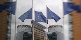 Pil, Ue rivede al ribasso stime per Italia.