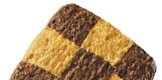 Mulino Bianco presenta gli Scacchieri, frollini al caramello e cioccolato.