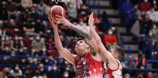 L’Olimpia si aggiudica il derby contro Varese.