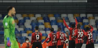 Acuto di Giroud, il Milan passa a Napoli.