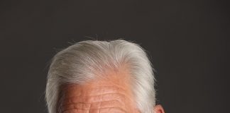 Francesco Moser – Un uomo, una bicicletta, il grande ciclista firma le copie del suo libro martedì 8 a RED la Feltrinelli di City Life.