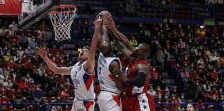Playoff Eurolega, Olimpia sconfitta in gara 1 contro Efes.