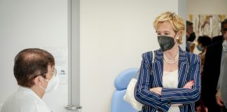 Ginecologo molestava pazienti, Moratti: se quadro accusatorio confermato Regione parte civile.